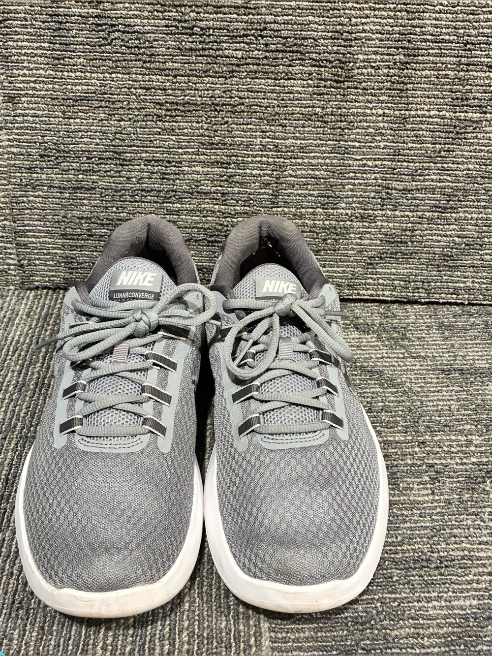 Nike Lunarconverge Women’s Gray Running Shoes - Lightweight Comfort 898483-001